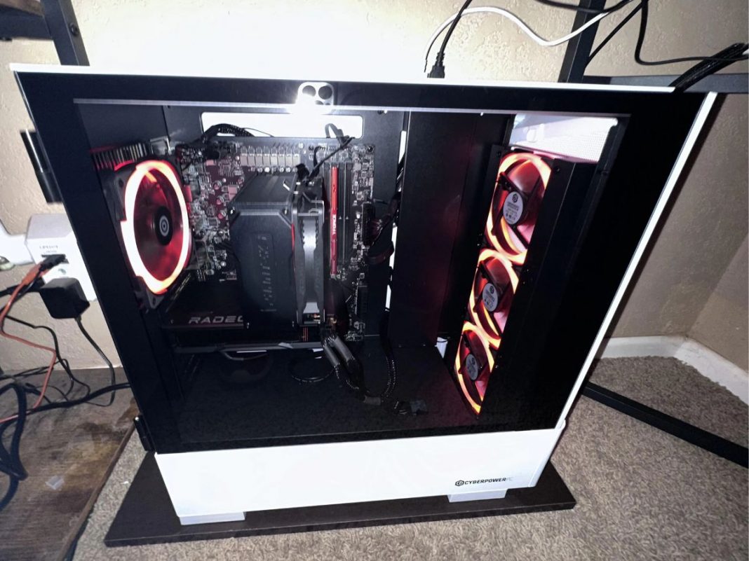 CyberPowerPC GMA6000BSTV2 Review - GeeksDigit.Com