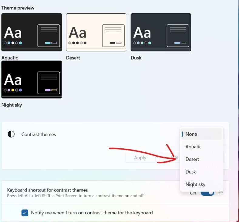 How to Change Taskbar Text Color in Windows 11 - GeeksDigit.Com